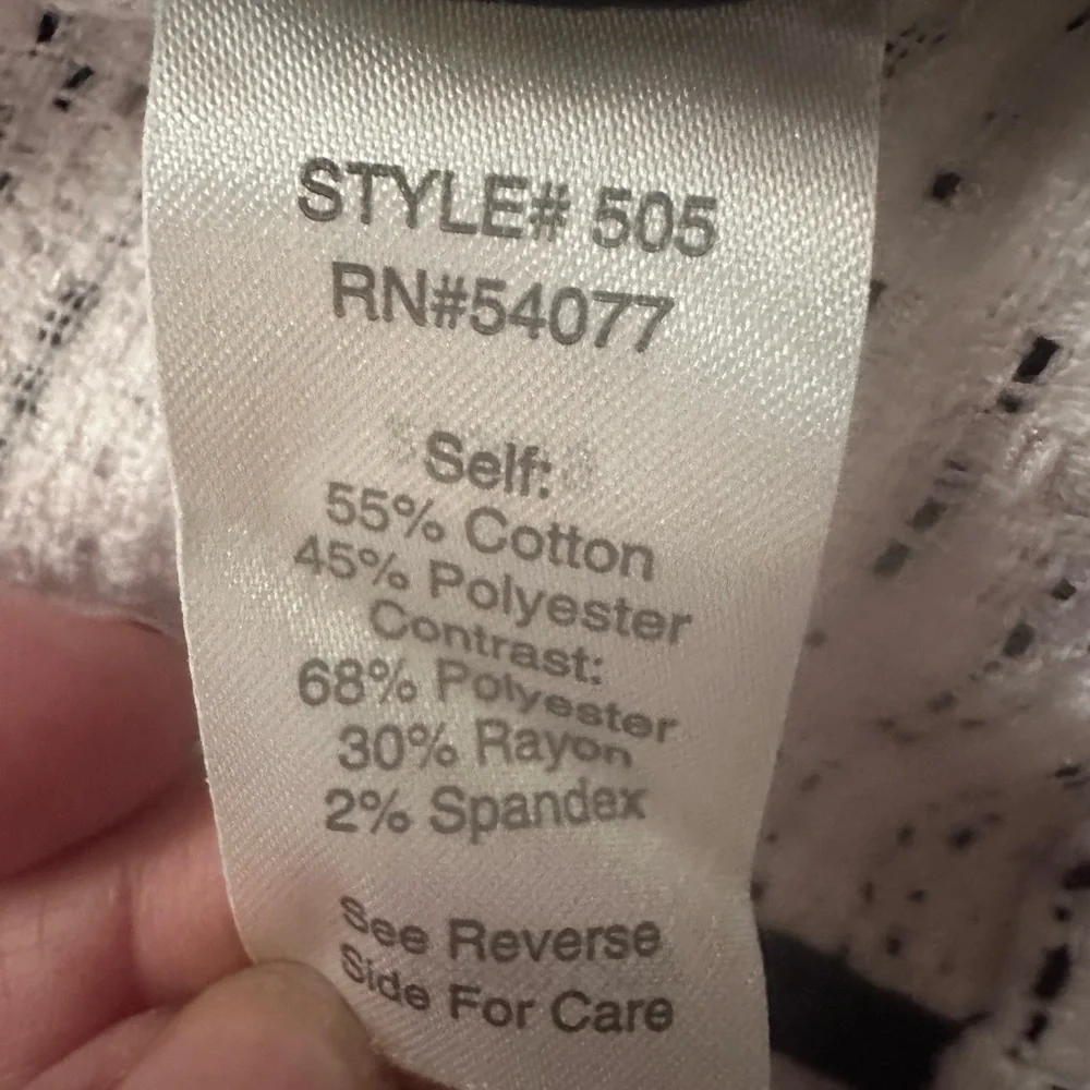 CAbi White and Black Textured Single-Button Blazer - Picture 6 of 6